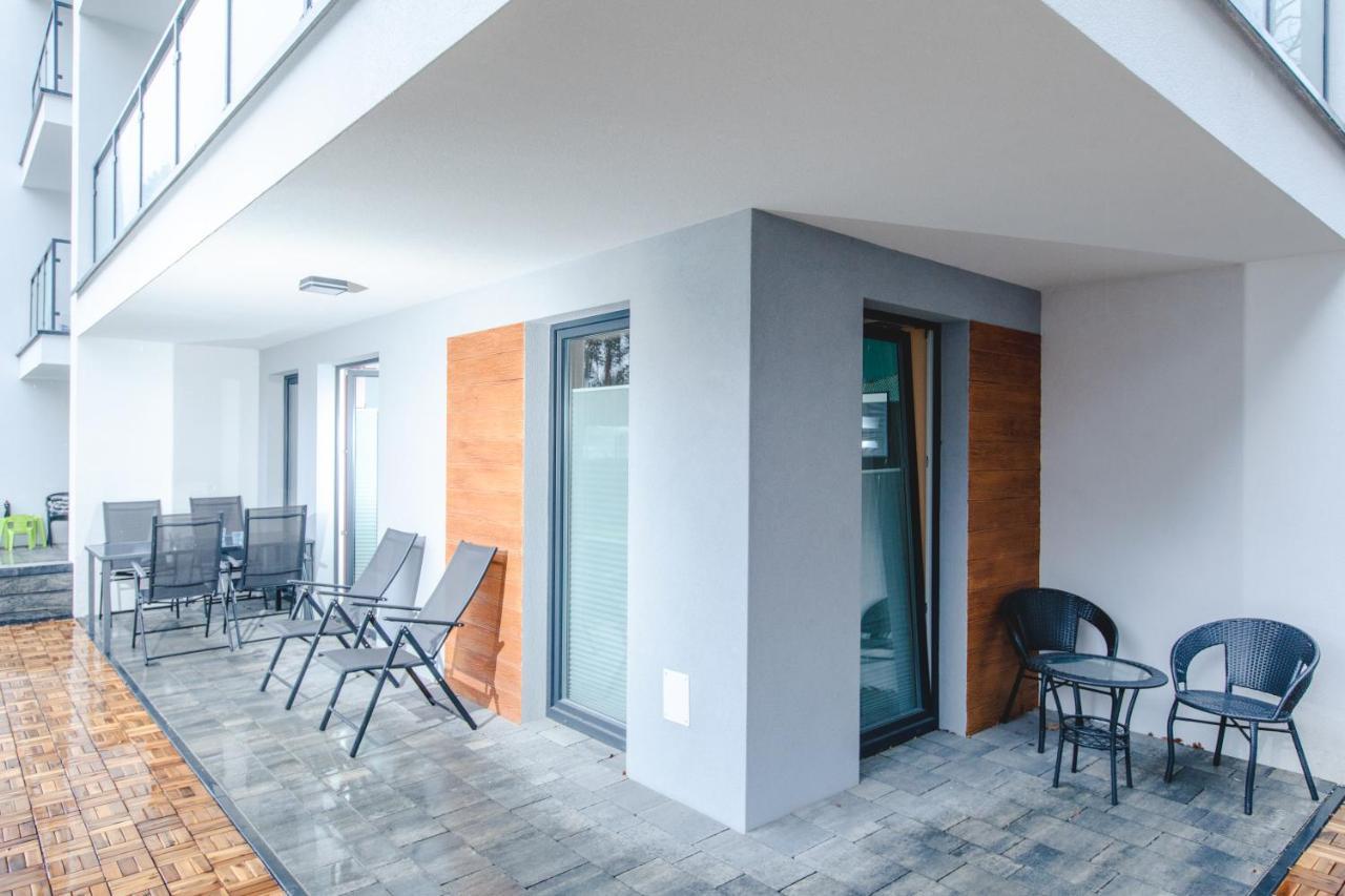 Nowy Apartament A3-Pba- Kryty Basen - Dwie Sypialnie - Salon -Aneks -Duzy Taras โปเบียโรโว ภายนอก รูปภาพ